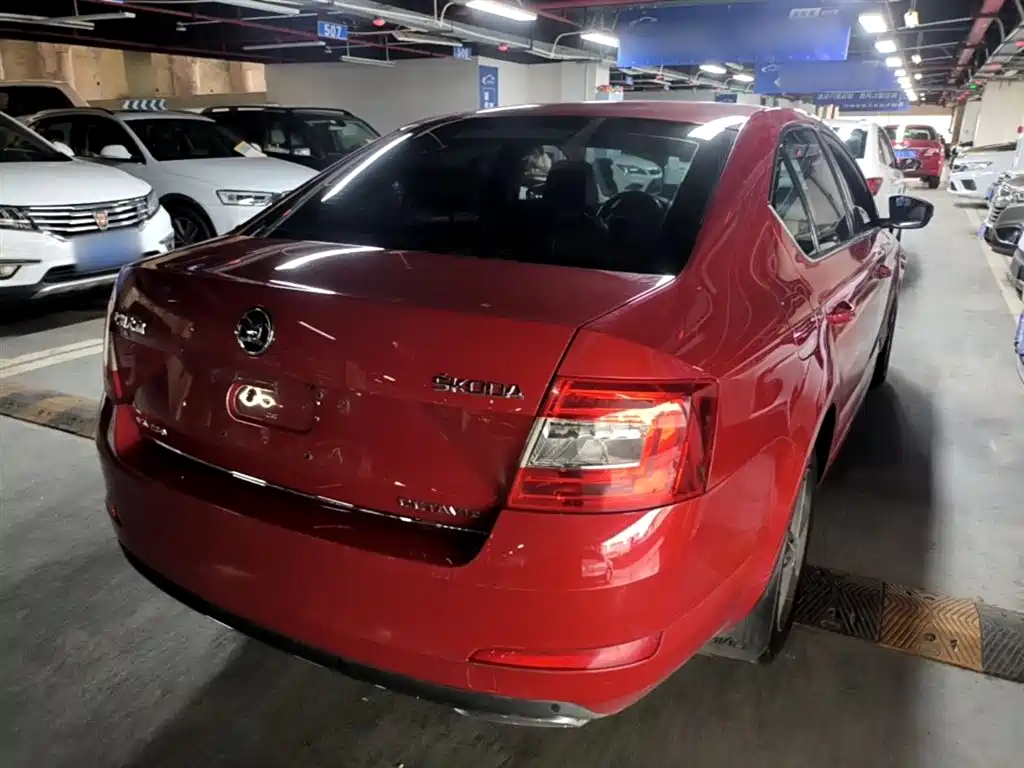 Octavia TSI280 DSG Smart Travel