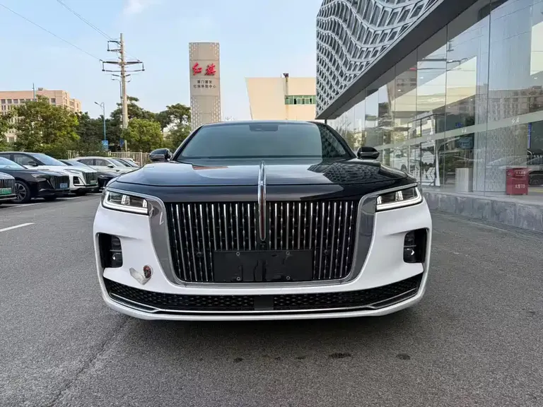 Hongqi H9 Facelift 2.0 T Connected Flagship