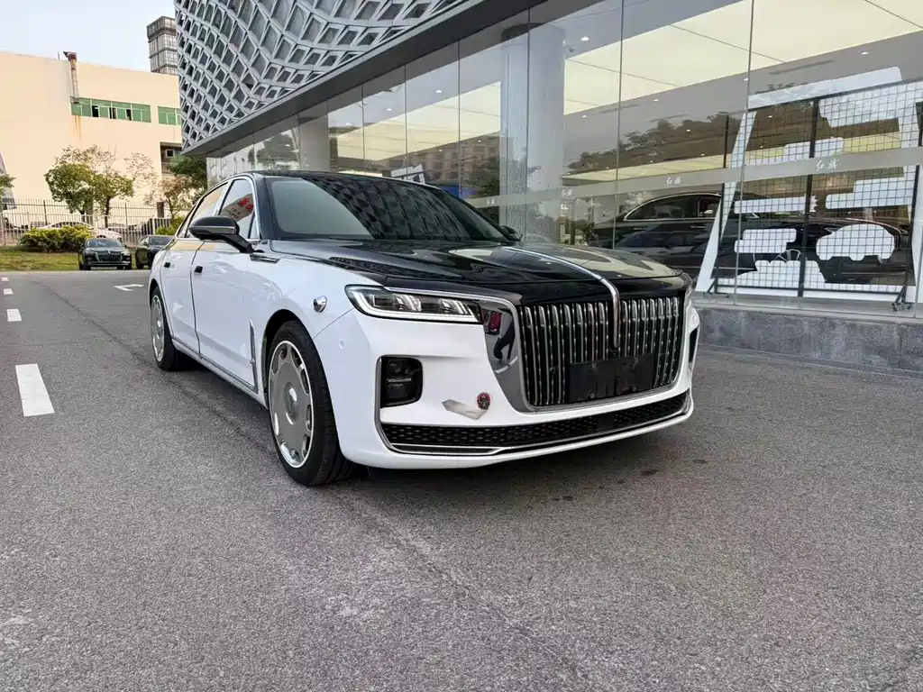 Hongqi H9 Facelift 2.0 T Connected Flagship