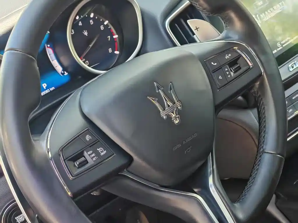 Ghibli 3.0 T Standard