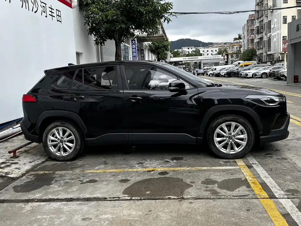 Corolla Cross 2.0 L Pioneer