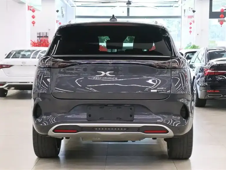 Denza X PHEV Flagship