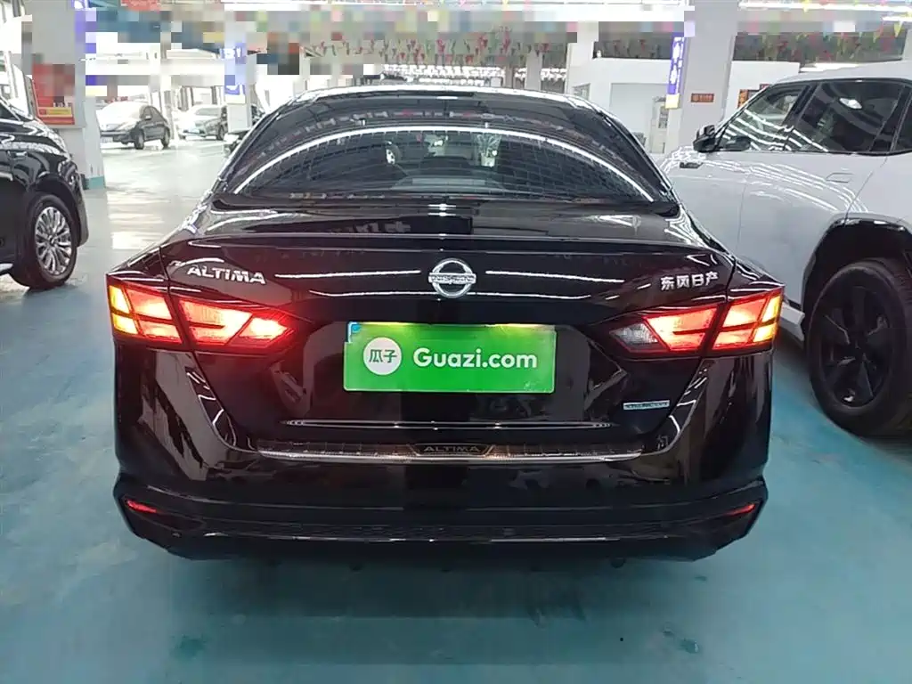 Teana 2.0 L XL Comfort