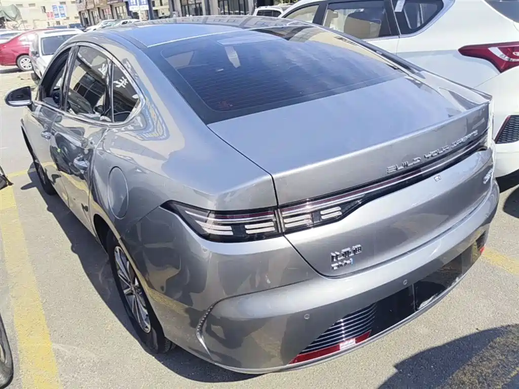 Destroyer 05 Glory DM-i 55 KM Luxury