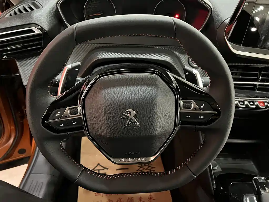Peugeot 2008 2022 230 THP THE ONE