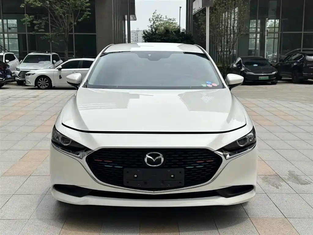 Mazda 3 Axela 1.5 L Auto Quality Beauty
