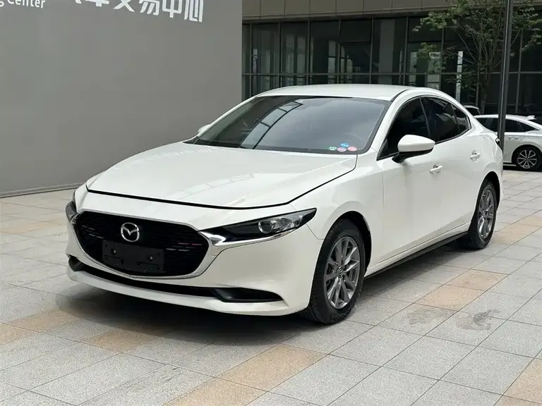 Mazda 3 Axela 1.5 L Auto Quality Beauty