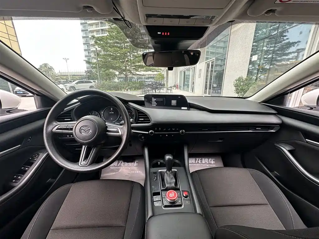 Mazda 3 Axela 1.5 L Auto Quality Beauty