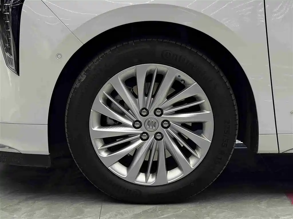 Century 2.0 T 7-seat Heritage