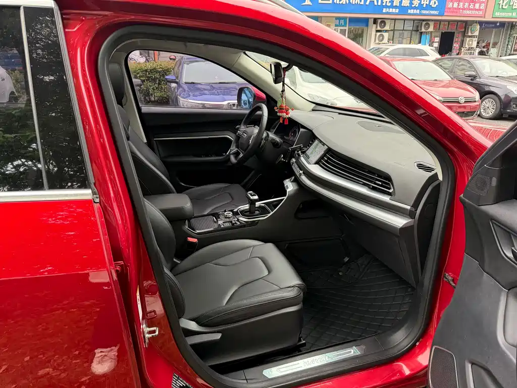 Haval H6 Red Label 2.0 T Auto Luxury