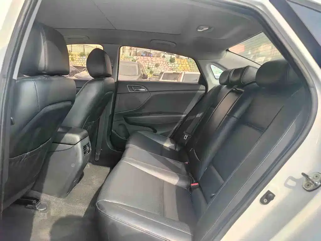 Mistra 1.8 L Auto Intelligent GLS