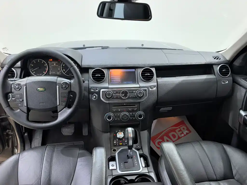 Discovery 5.0 V8 HSE Gasoline