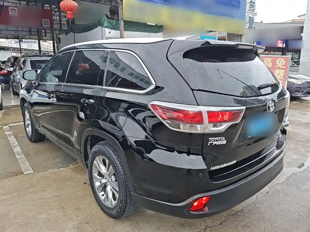 Highlander 2.0 T 4 WD Elite 7-seat