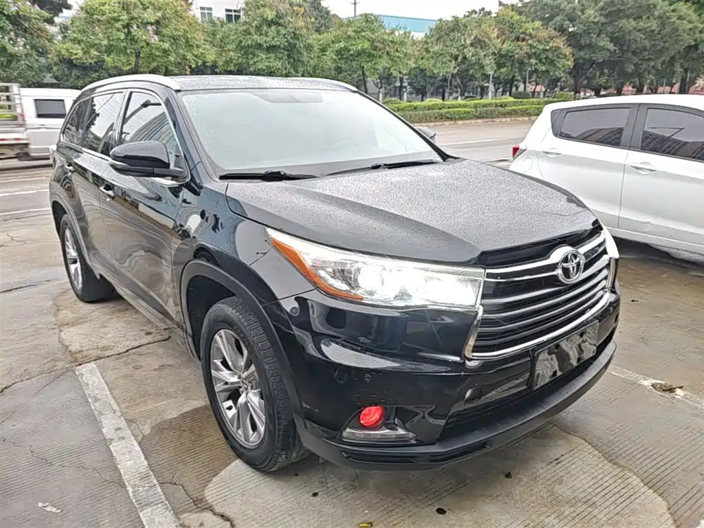 Highlander 2.0 T 4 WD Elite 7-seat