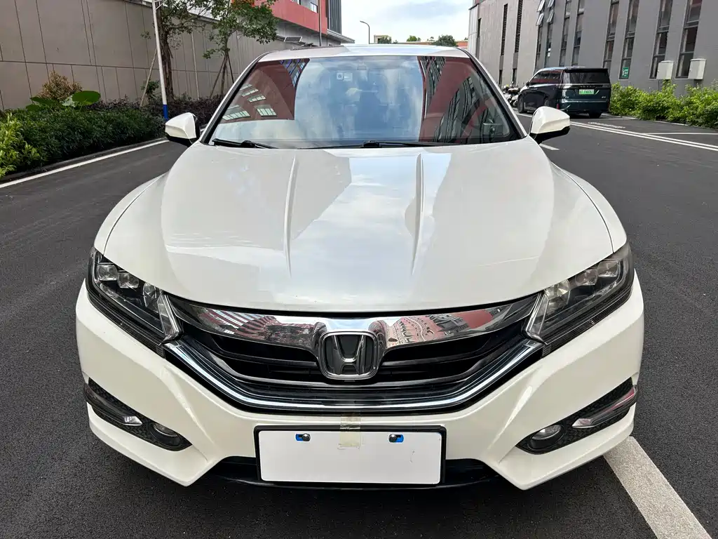 Spirior 2.0 L Distinguished