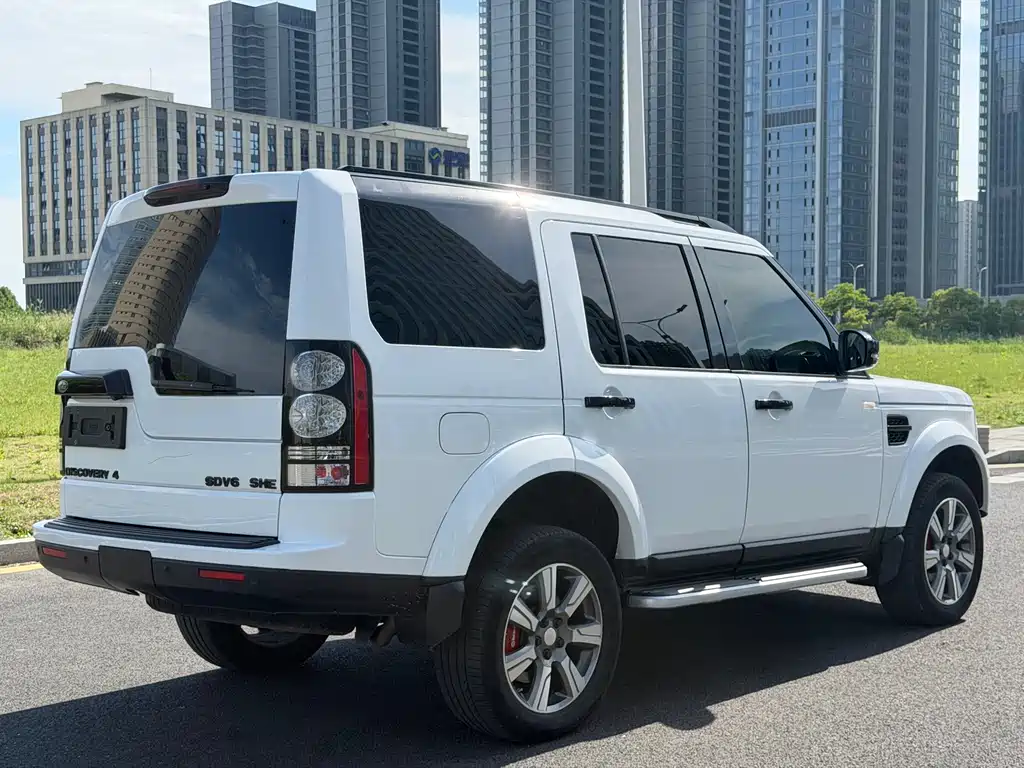 Discovery 3.0 SDV6 HSE Diesel