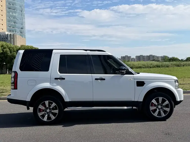 Land Rover Discovery 3.0 SDV6 HSE Diesel