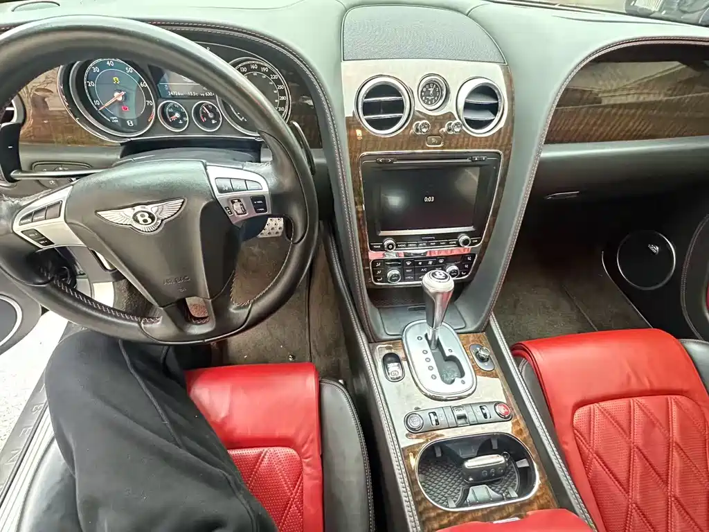 Continental GT 4.0 T GTC V8