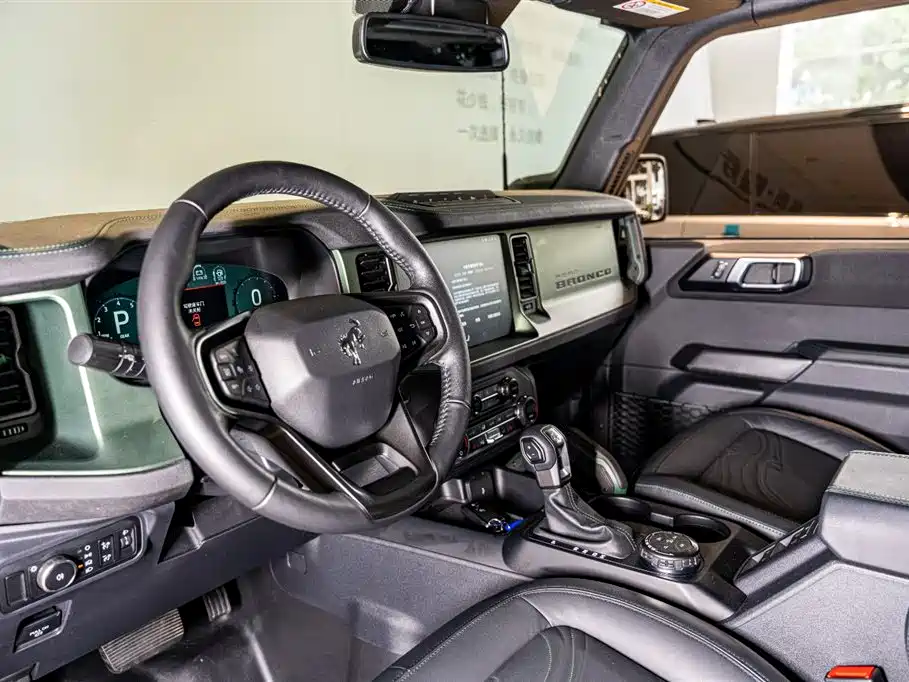 Ford Bronco 2.3 T Everglades