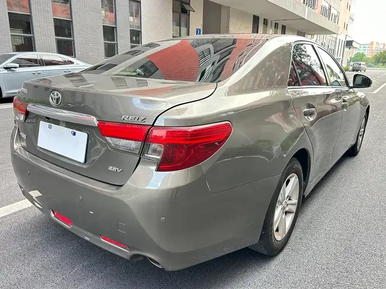 Toyota Mark X 2.5 S Elite Sharp