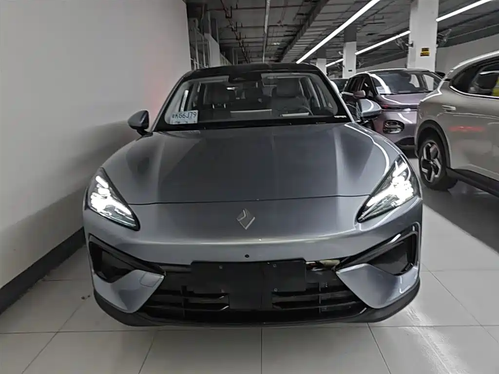 Baojun Yunhai 宝骏云海 2026款 140 km 插混标准版
