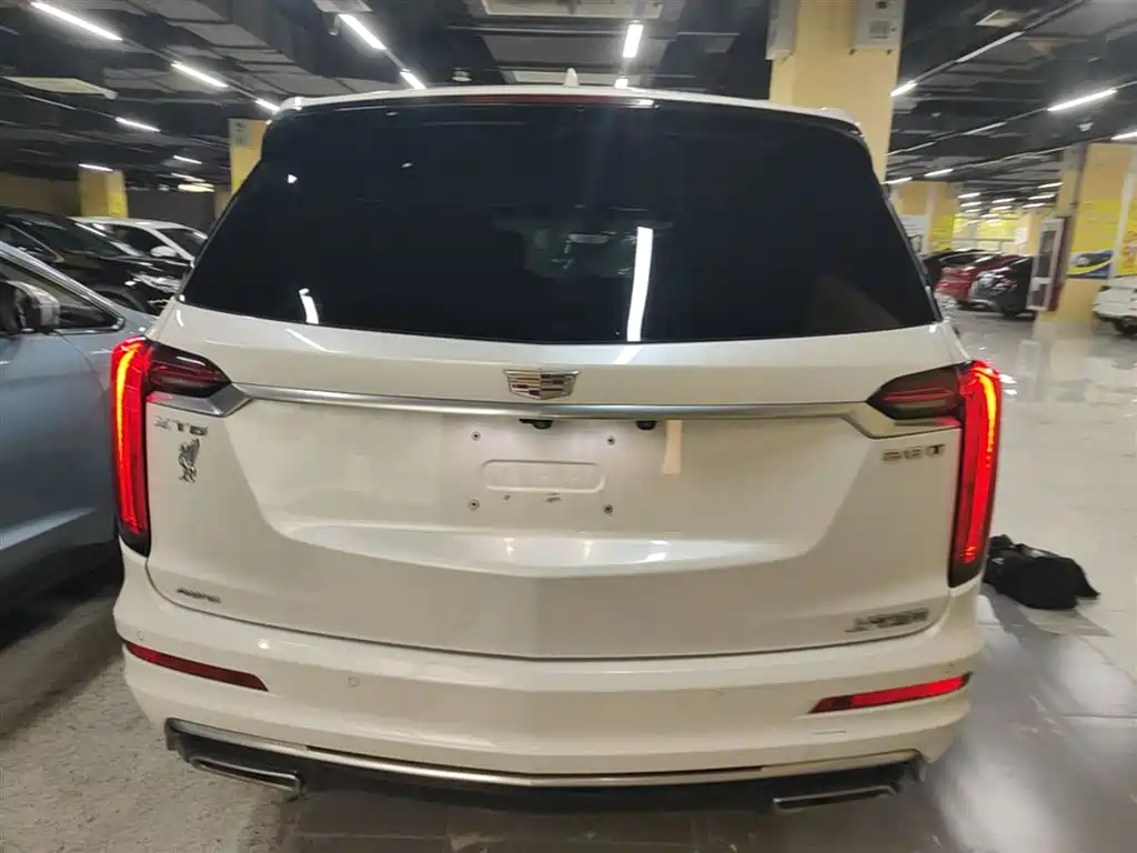Cadillac XT6 28 T 7-seat 4 WD Style