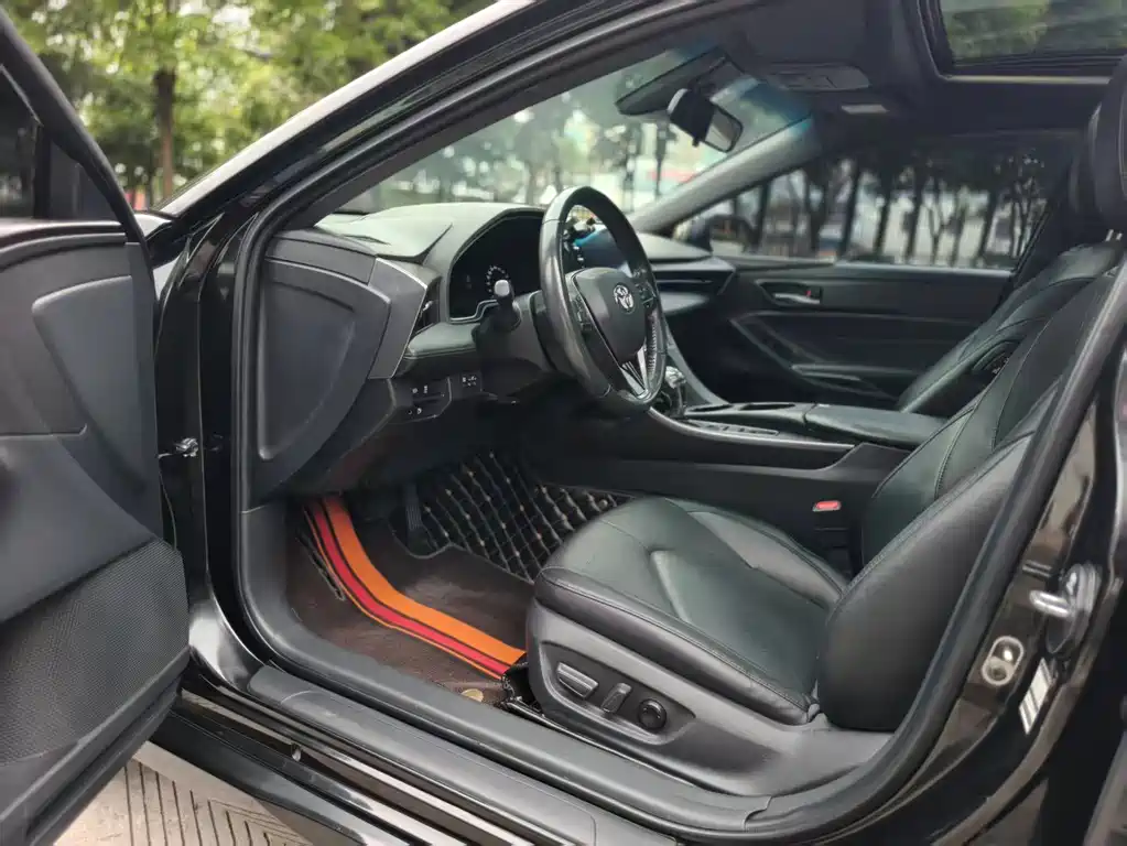 Avalon 2.0 L Luxury CN-VI