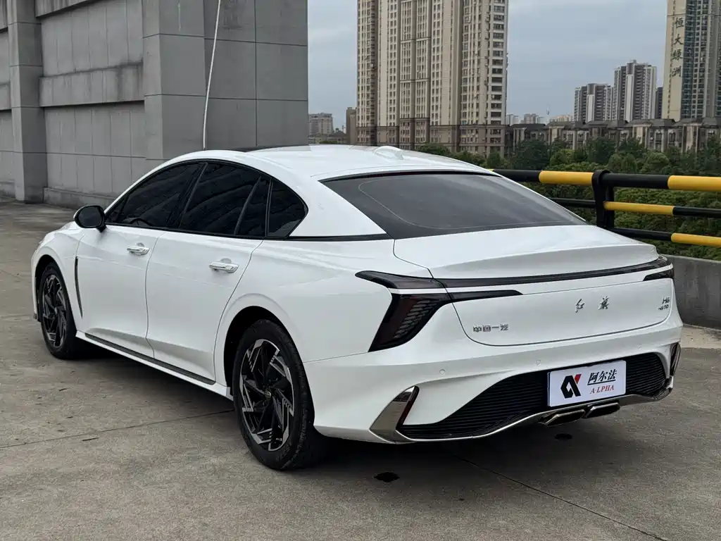 Hongqi H6 2.0 T Zhishang