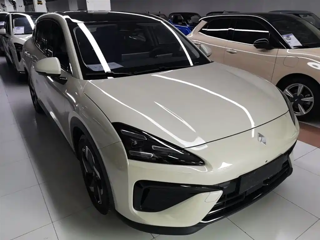 Baojun Yunhai 140 km PHEV