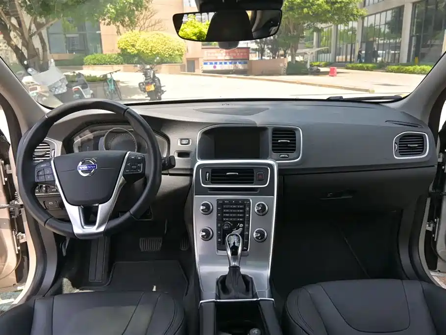 Volvo S60 S60 L T5 Smart Control