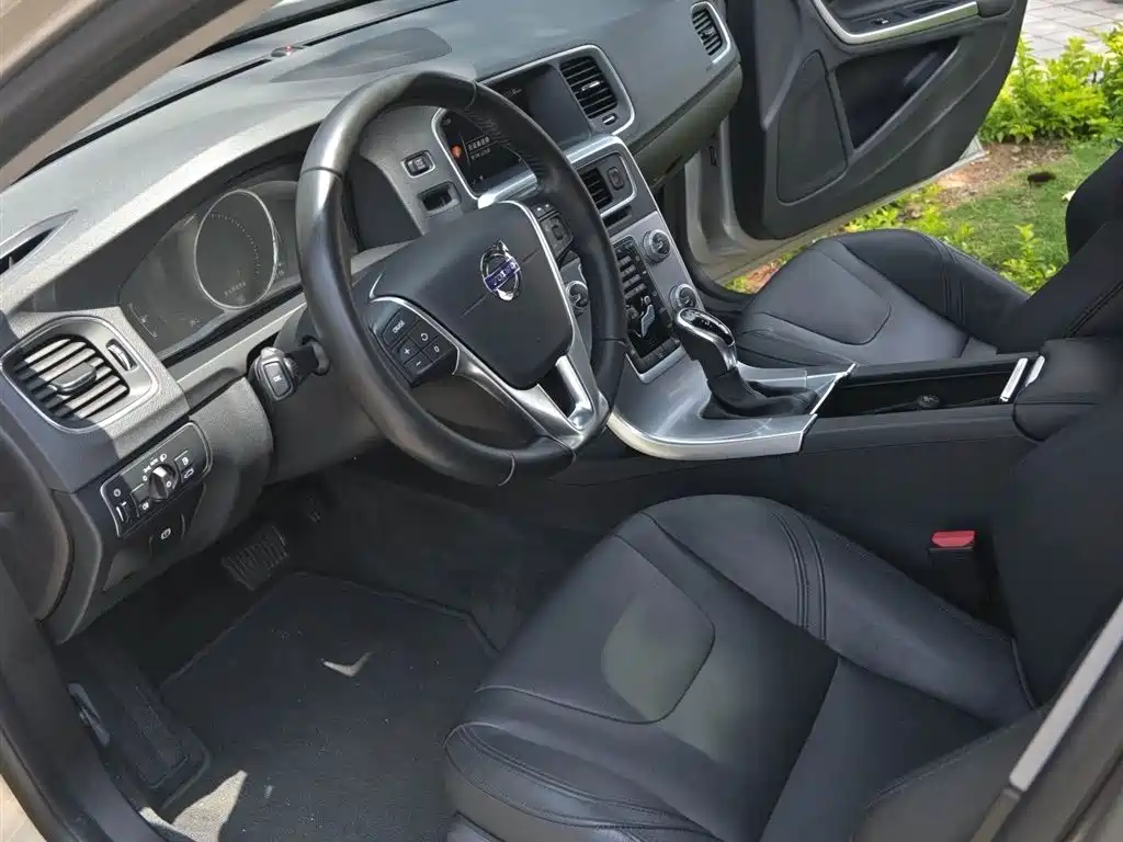 Volvo S60 S60 L T5 Smart Control
