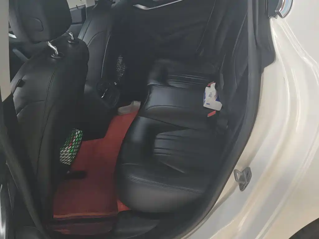 Ghibli 3.0 T Standard