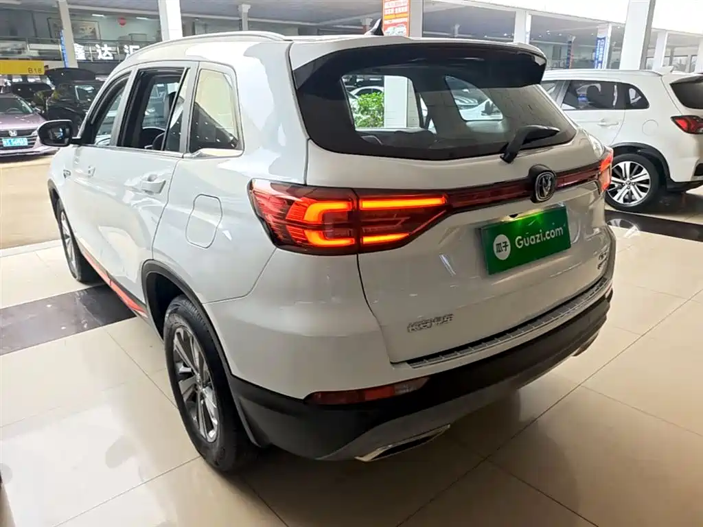 Changan CS75 Glory Million 280 T DCT Luxury