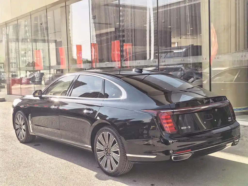 Hongqi H9 2.0 T 2 WD Flagship Enjoyment Luxury Business 5-seat