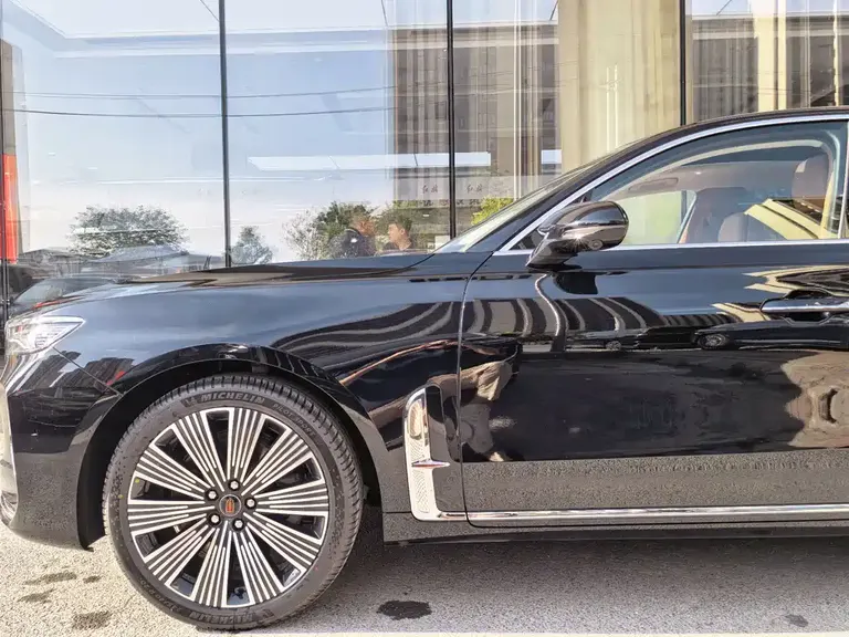 Hongqi H9 2.0 T 2 WD Flagship Enjoyment Luxury Business 5-seat