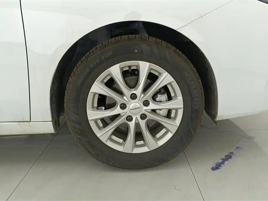 Roewe i5 1.5 L Manual Comfort Enjoyment