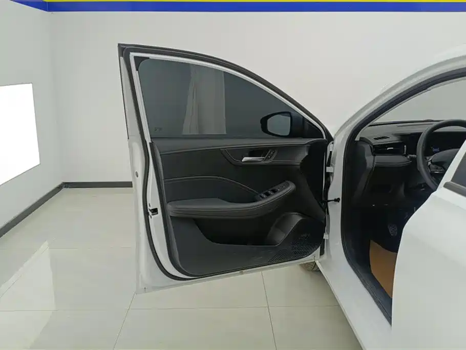 Roewe i5 1.5 L Manual Comfort Enjoyment