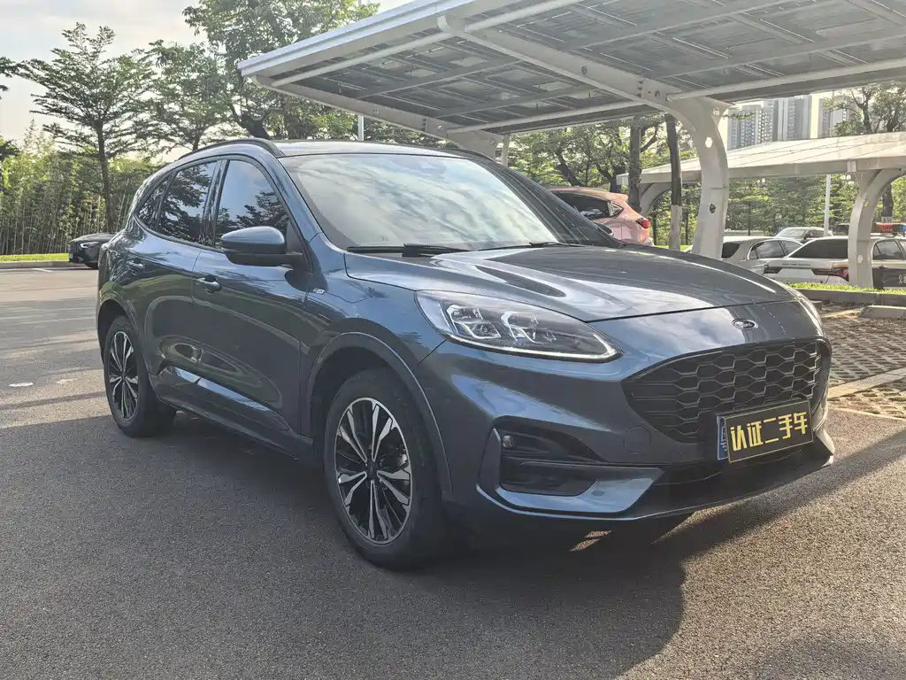 Escape EcoBoost 245 4 WD Indulge ST-LINE