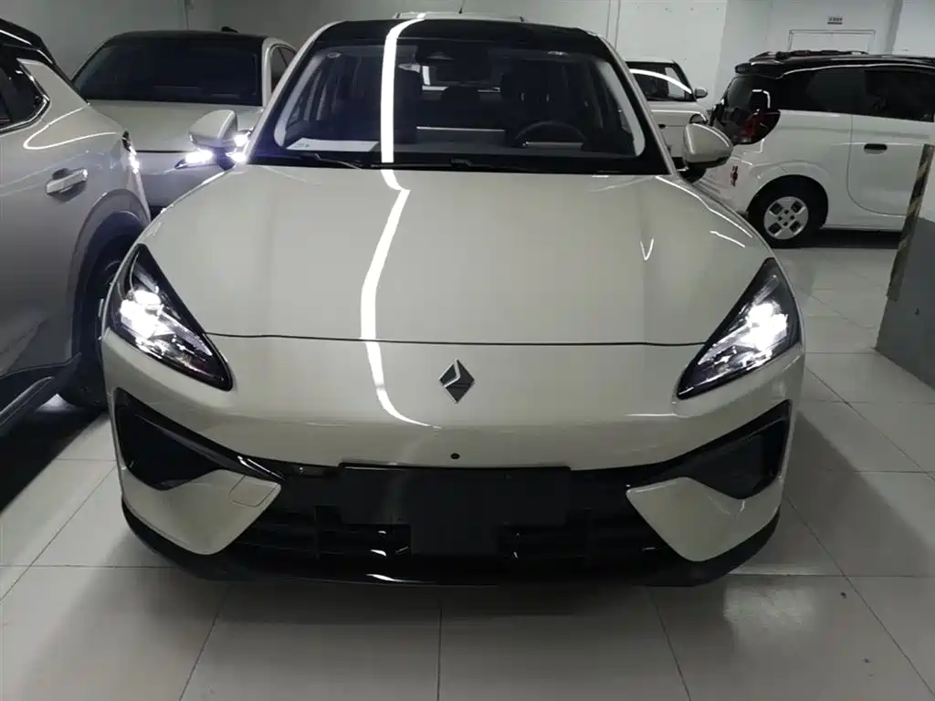 Baojun Yunhai 宝骏云海 2026款 140 km 插混标准版