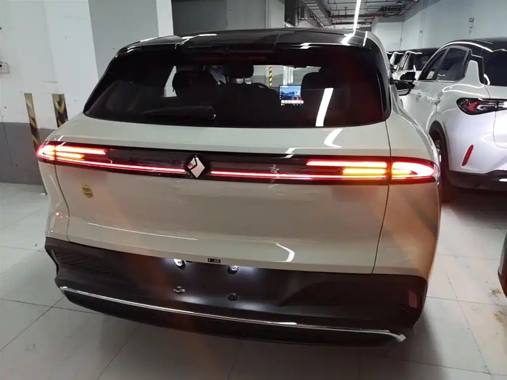 Baojun Yunhai 宝骏云海 2026款 140 km 插混标准版