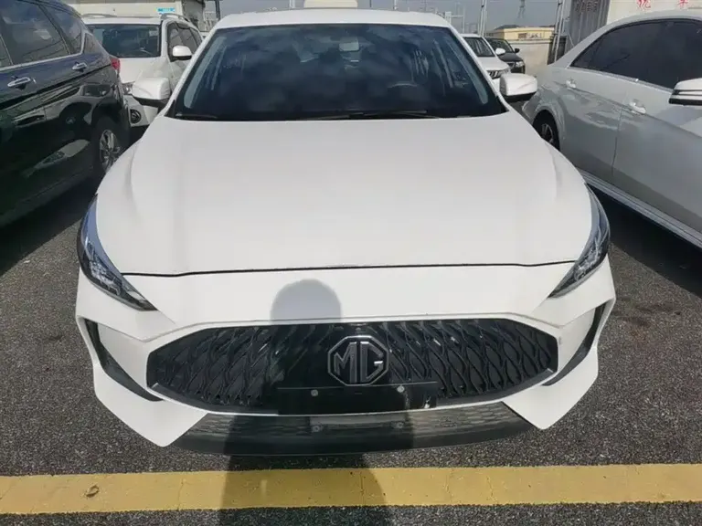 MG5 Facelift 180 DVVT CVT Youth Luxury