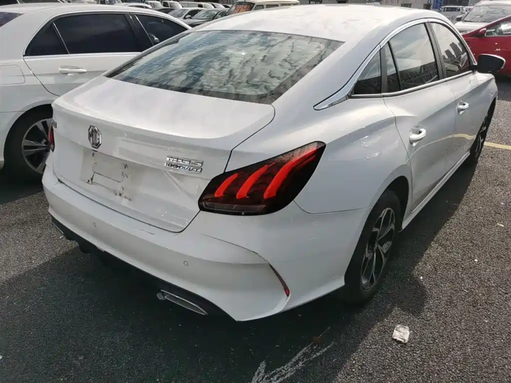 MG5 Facelift 180 DVVT CVT Youth Luxury