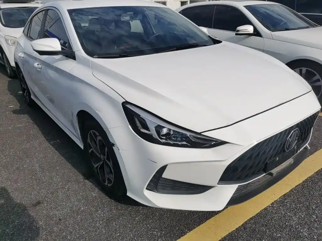 MG5 Facelift 180 DVVT CVT Youth Luxury