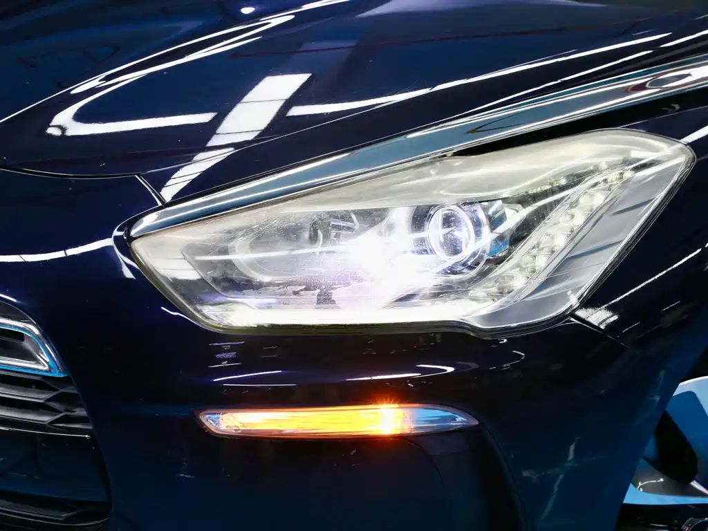 DS 5 DS 5 2013款 1.6 T 豪华版THP200