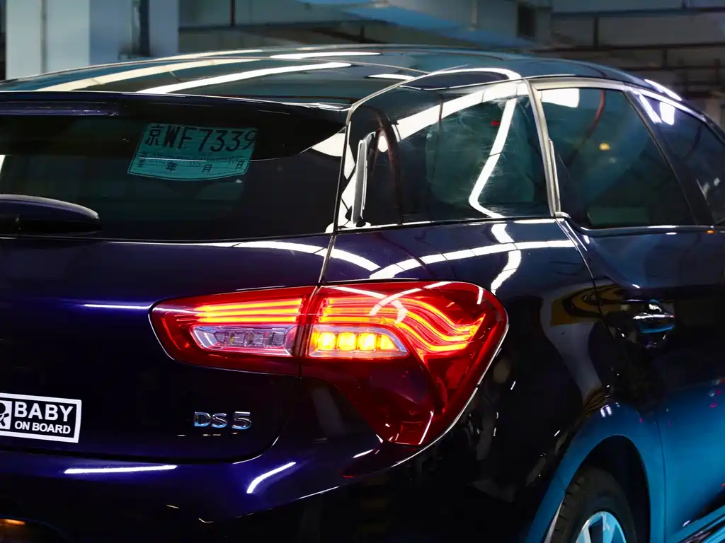 DS 5 DS 5 2013款 1.6 T 豪华版THP200
