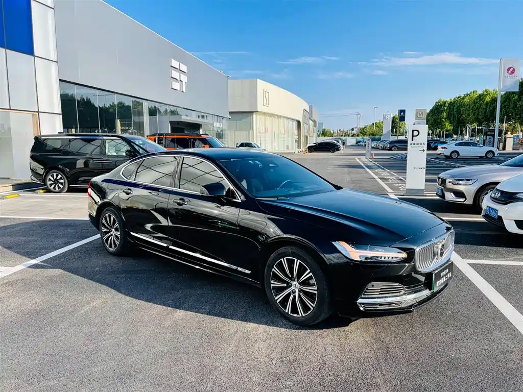 Volvo S90 PHEV T8 E Drive Hybrid Smart Ease Luxury
