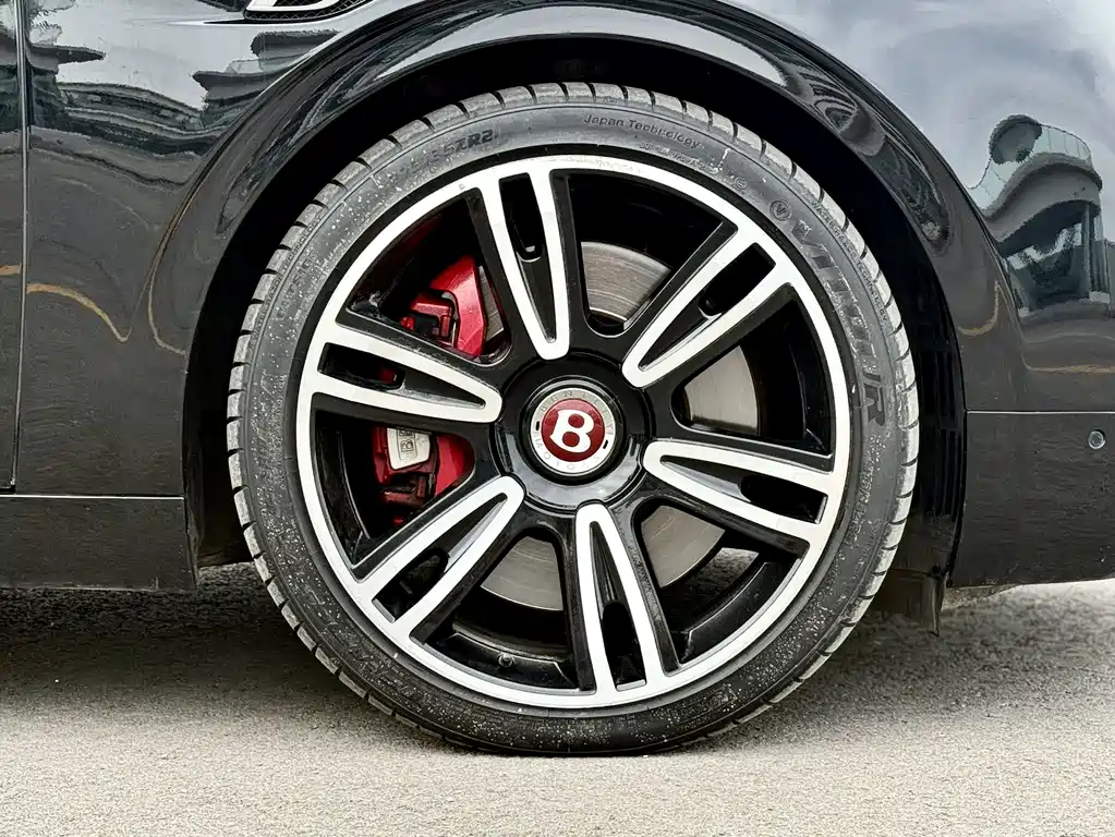 Flying Spur 4.0 T V8 S Standard