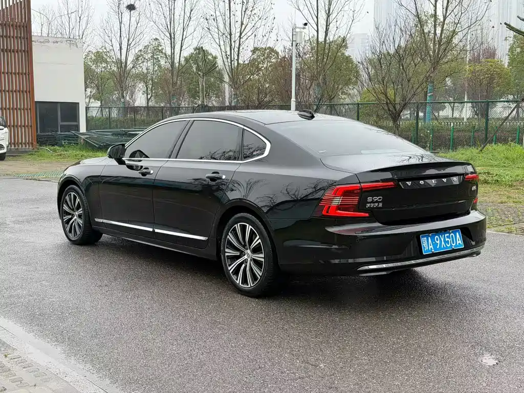 Volvo S90 B5 Smart Ease Luxury