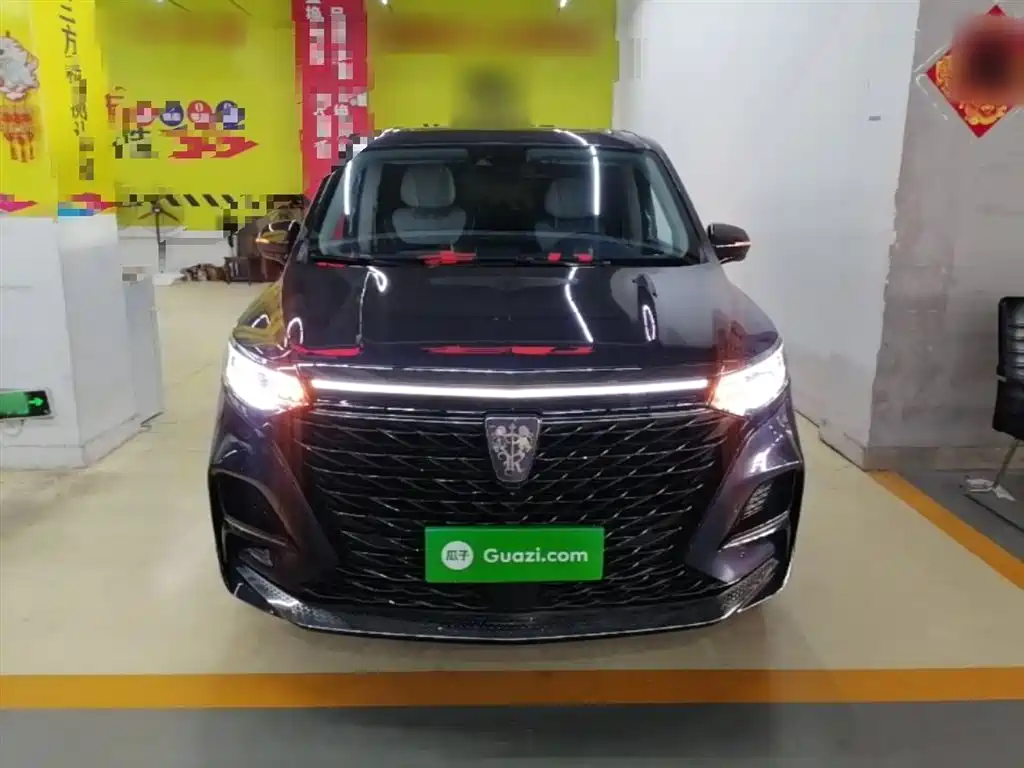 Roewe iMAX8 400 TGI Supreme Series Honored