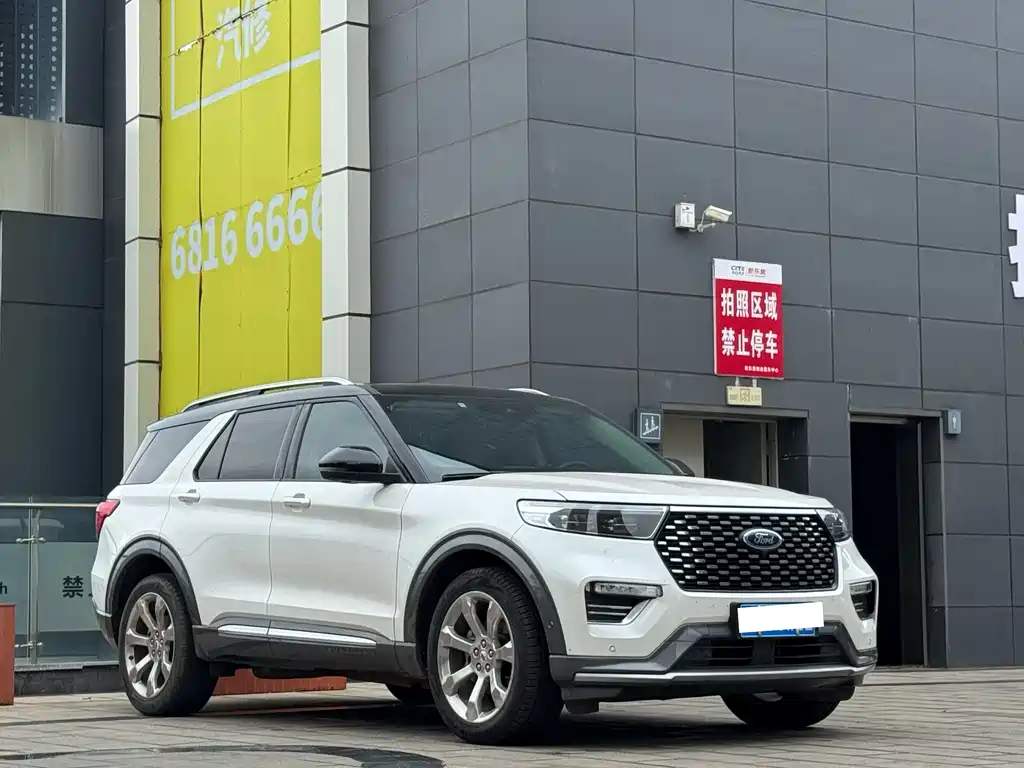 Explorer EcoBoost 285 4 WD Platinum 6-seat